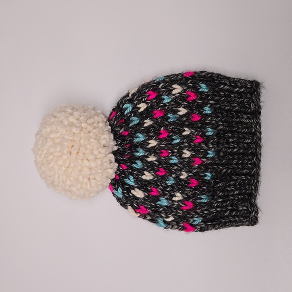 Nickichicki Tiny Hearts Pom-Pom Beanie - Picture 2 of 2